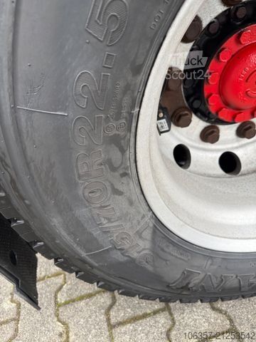 Standardni vlačilec IVECO Stralis S-WAY AS440S48T/P Standklima Retarder