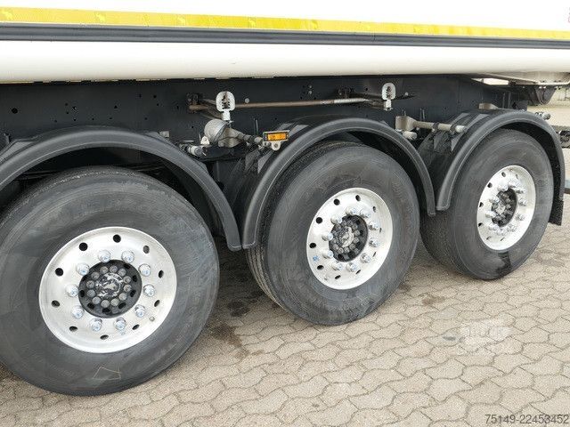 Kipper Auflieger SCHMITZ CARGOBULL SKI 24 SL 9.6, Kunststoffboden, Alu, 50m³, Lift