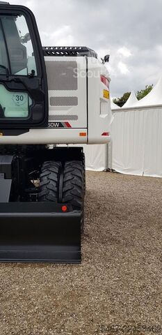 Escavadora sobre rodas Hidromek HMK 150 WR  H4 Stage5