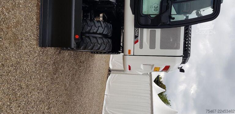 Escavadora sobre rodas Hidromek HMK 150 WR  H4 Stage5