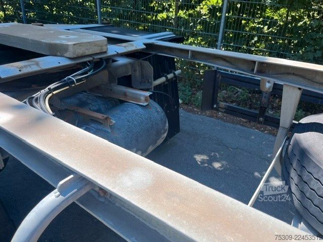 Reboque de chassis intercambiável SCHMITZ CARGOBULL BDF AFW 18 vollverzinkt-Mitnahmestapler TÜV NEU