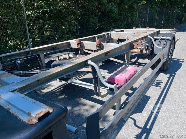 Reboque de chassis intercambiável SCHMITZ CARGOBULL BDF AFW 18 vollverzinkt-Mitnahmestapler TÜV NEU