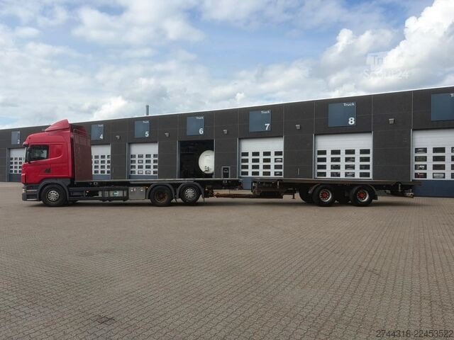 Lastebil med plan SCANIA R480 6X2 med kelberg