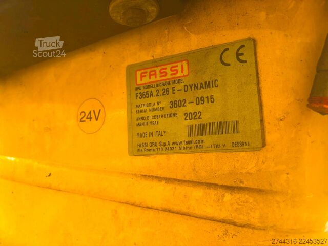 Autocamion cu cârlig pentru containere SCANIA G480 8X2-6 Fassi bj. 2022