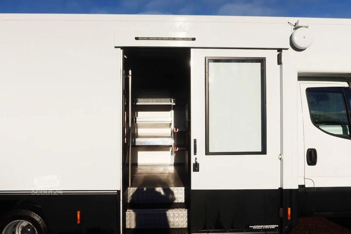 Box body Iveco 72 C 180 Verkoopwagen, Promotion truck