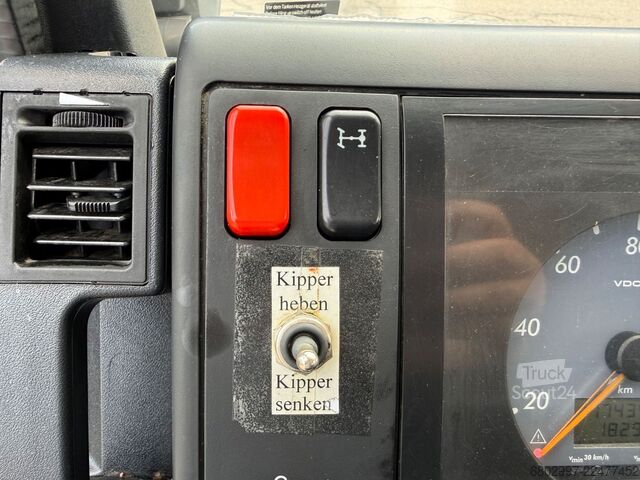 Самосвал MERCEDES-BENZ Vario 816 D DoKa/Kipper/6-Sitze/2xAHK/Diff/EU5
