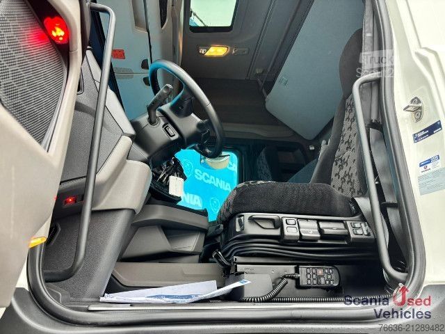 Standard nyergesvontató Scania R 450 A4x2NB RETARDER 8T DIFF-L PTO SMART2