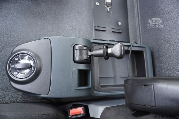 Burtowy z HDS MAN TGS 26.360 Flatbed / Fassi F175 7.7 T /