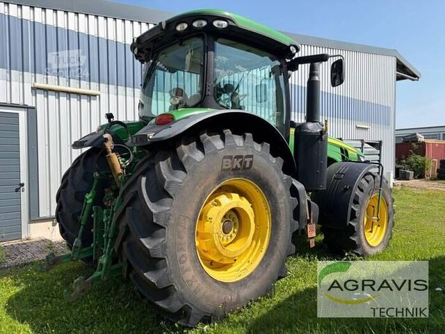 Traktor John Deere 8360 R