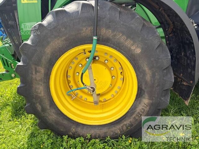 Traktor John Deere 8360 R