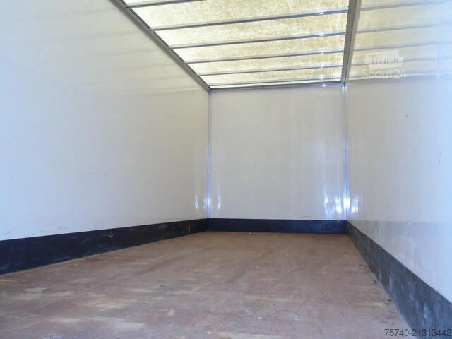 Box body DAF XF 105 .410 + EURO 5 EEV + LOW KM + MANUAL