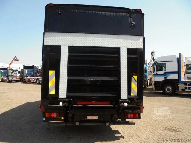 Mala Volvo FL 8.180 + Manual + Dhollandia Lift