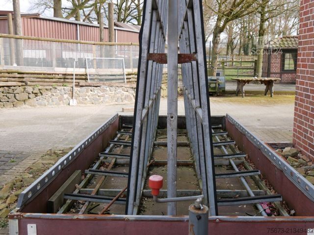 Remorcă cu platformă de lucru BÖCKMANN Pritsche mit Gestell