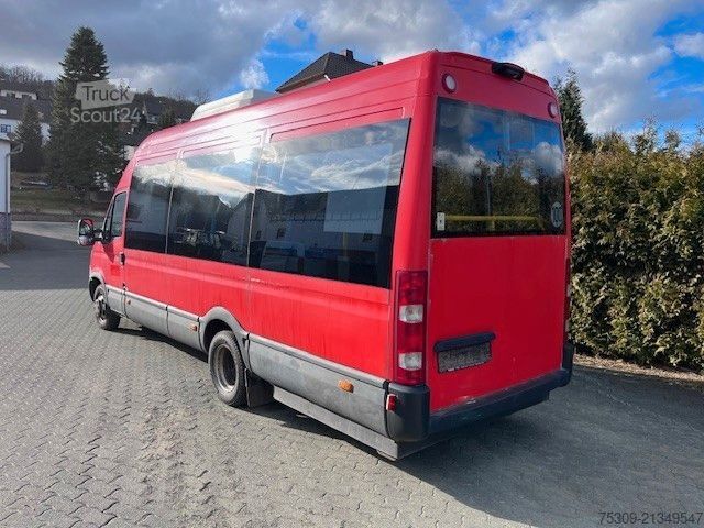 Kleinbus IVECO 50 C 17 Heckniederflur 13 + 10 - AC - Automatik