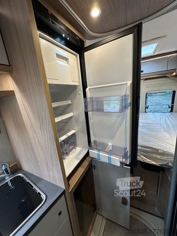 Τροχόσπιτο αυτοκινούμενο PÖSSL 2 Win R Plus - CSL Munich Edition - Automatik