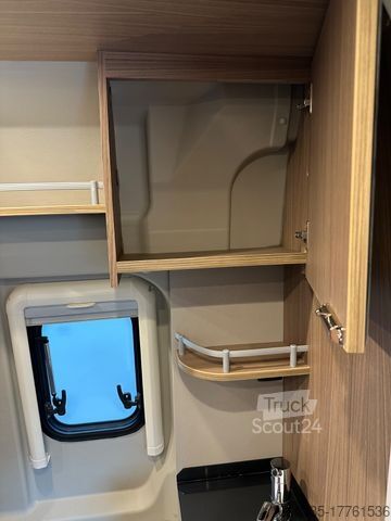 Τροχόσπιτο αυτοκινούμενο PÖSSL 2 Win R Plus - CSL Munich Edition - Automatik