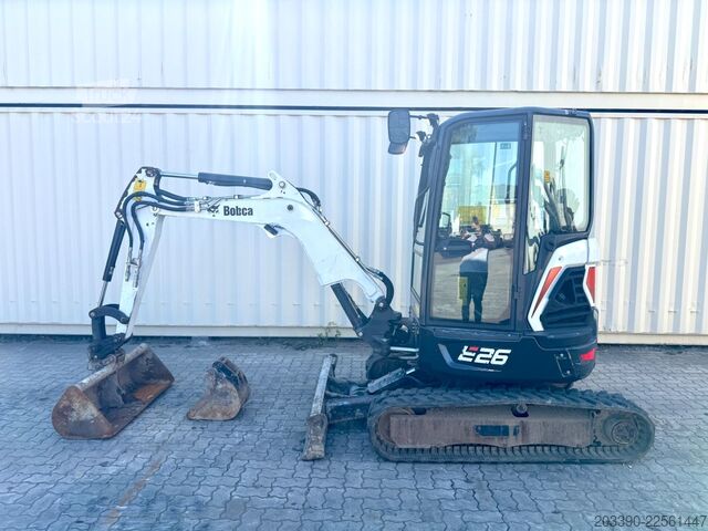 Minigraver BOBCAT E26 / 2021 BJ / 2 x Löffel / 1.665 H