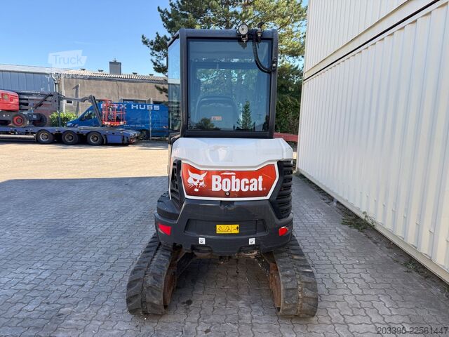Minigraver BOBCAT E26 / 2021 BJ / 2 x Löffel / 1.665 H