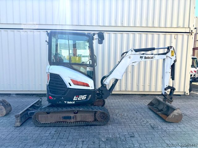 Minigraver BOBCAT E26 / 2021 BJ / 2 x Löffel / 1.665 H