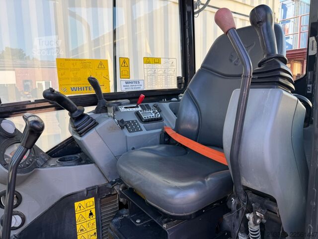 Minigraver BOBCAT E26 / 2021 BJ / 2 x Löffel / 1.665 H