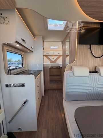 Halvintegrerad husbil BÜRSTNER Lyseo M Harmony Line 690 G *SAT-TV*Hubbett*