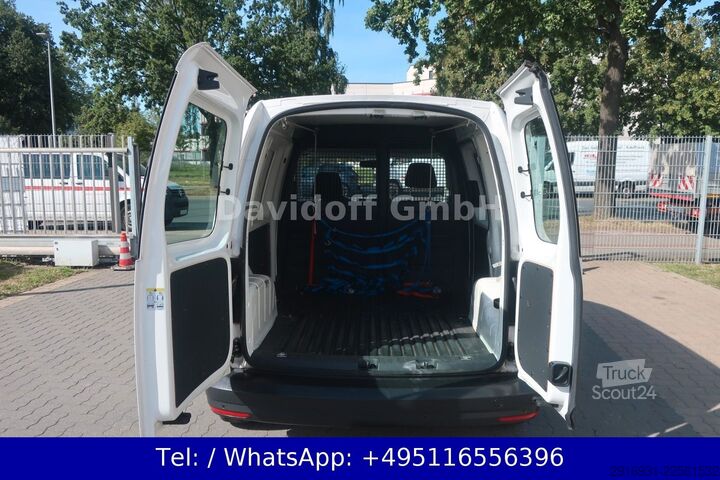 Fourgon tôlé VW Nr.B24 Caddy 1.Hand / PDC / Ad Blue /