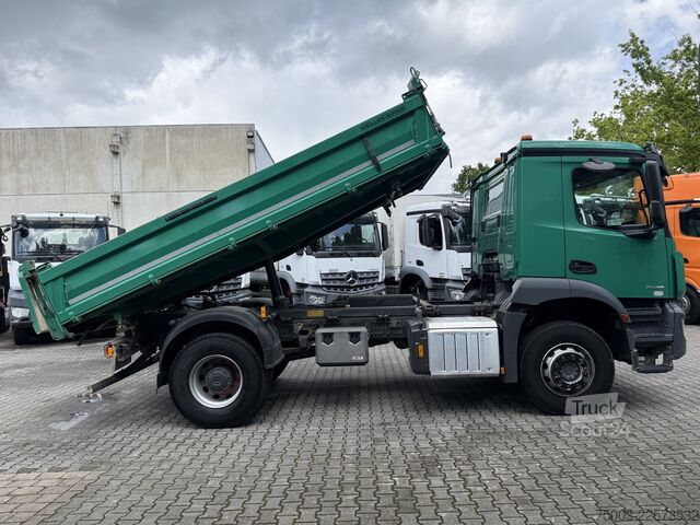 Camion-benne tricar Mercedes-Benz Arocs 1840 K 4X2