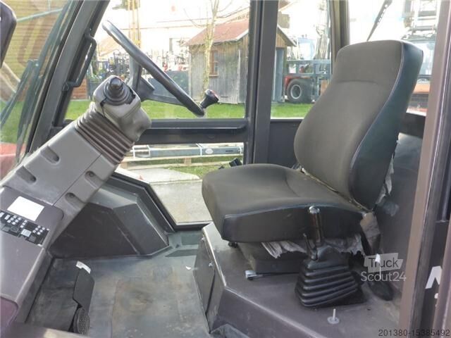 Terreinheftruck Manitou MC40T