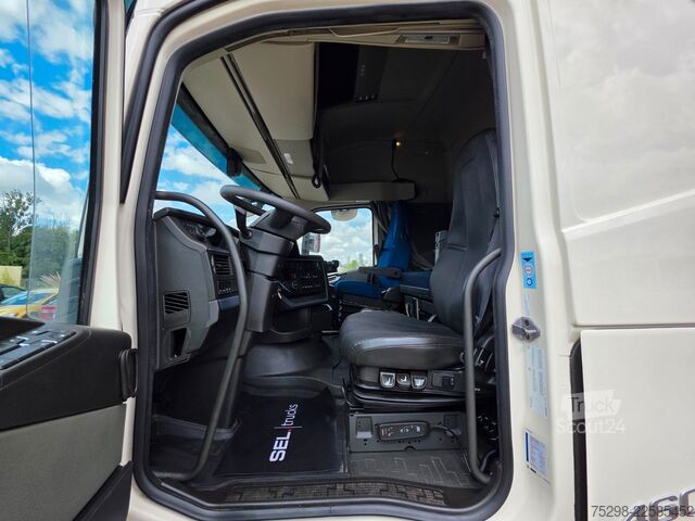 Vakio vetoauto VOLVO FH 460 | Retarder | Alu-Felgen | Kompres. | PTO