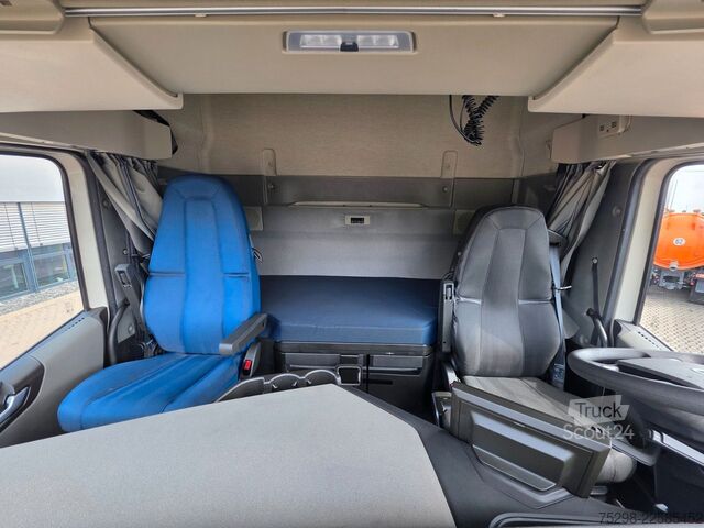 Vakio vetoauto VOLVO FH 460 | Retarder | Alu-Felgen | Kompres. | PTO