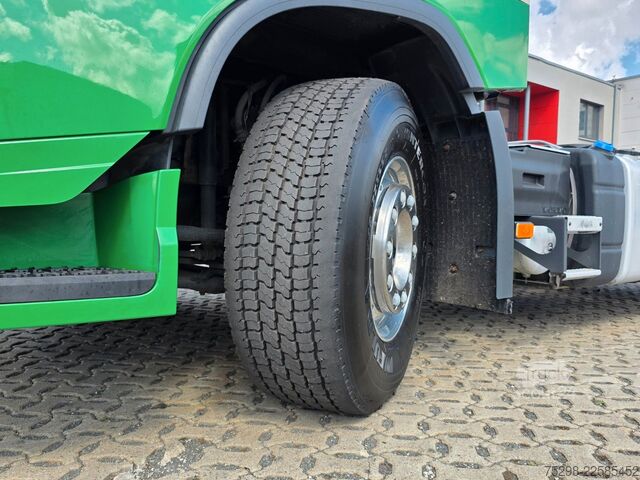Vakio vetoauto VOLVO FH 460 | Retarder | Alu-Felgen | Kompres. | PTO