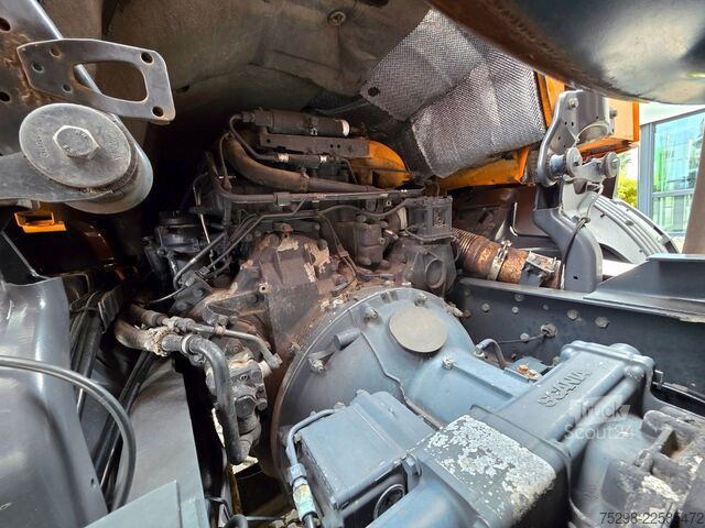 LKW mit Tankaufbau SCANIA P 320 DB4X2MNA | ADR AT FL | Teilledersitze