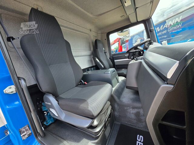 Фургон (вантажний автомобіль) MAN TGL 12.220 4X2 BL | Rückfahrkamera | Ladebordwan