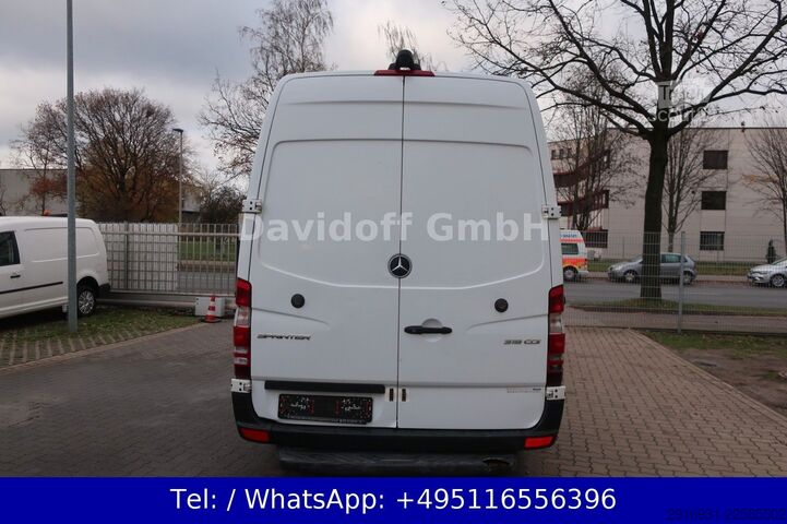 Yüksek tavanlı panelvan MERCEDES-BENZ Sprinter II Kasten 319 CDI/Maxi/ 1 Hand/FN: 179