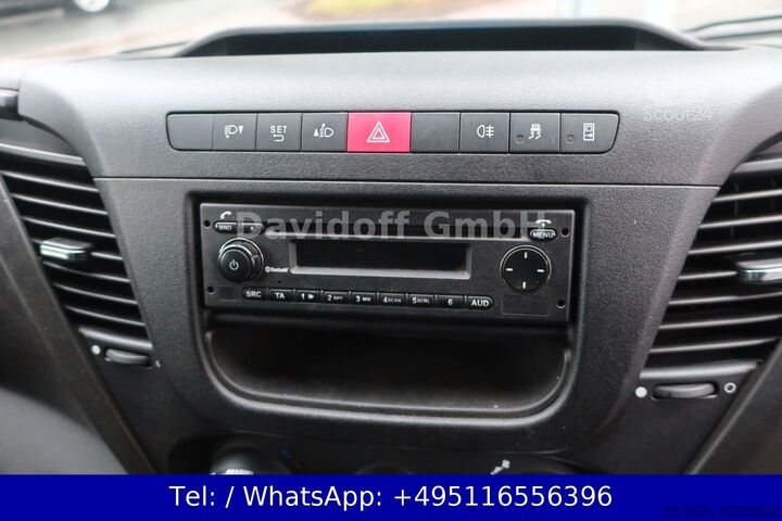 Sandučar IVECO Nr.3 Daily 70C18 Koffer Luftfahrwerk / Ladeboard