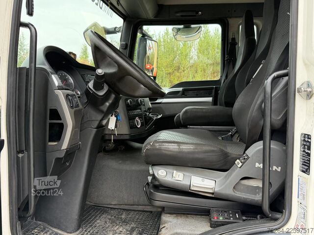Fahrgestell mit Fahrerhaus MAN TGS 26.320 WB 5.55 EURO5