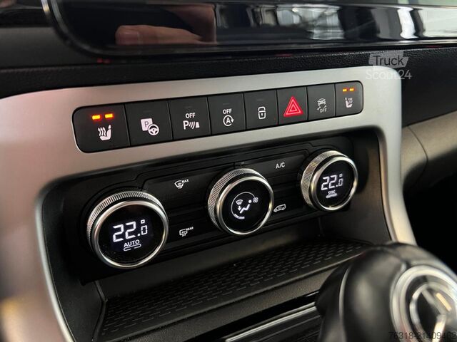 Minibus Mercedes-Benz T 180 d  Prog. Edition 7Gtr LedLicht RfKam Navi