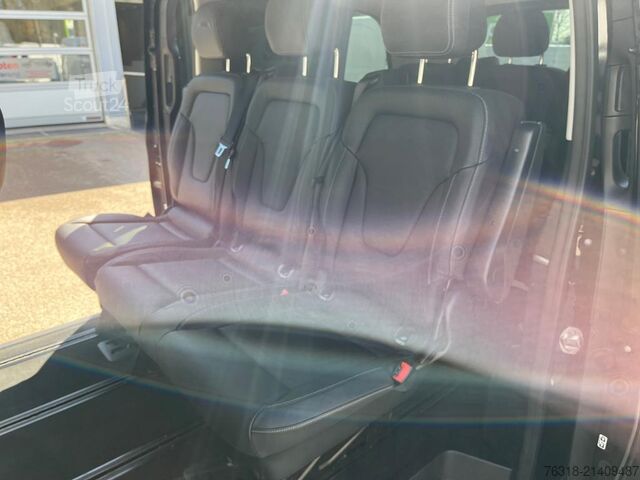 Minibusz Mercedes-Benz V 300 d 4MATIC AVANTGARDE Extralang Avantgard, Leder Std-Hzg. 8-Sitze