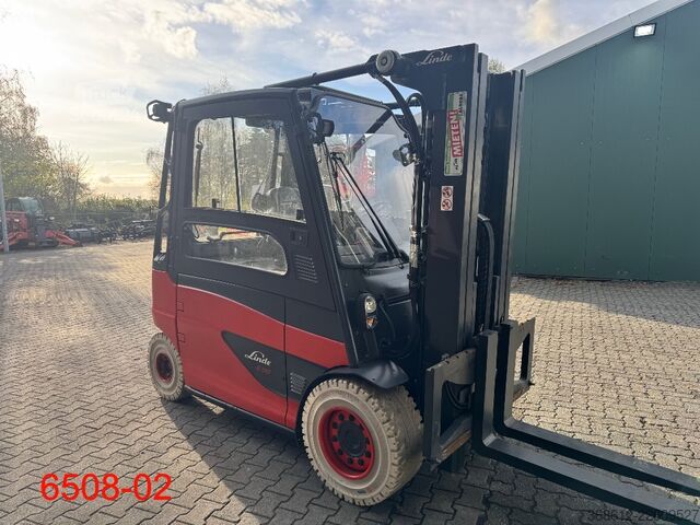 Челен мотокар Linde E 50 HL 01