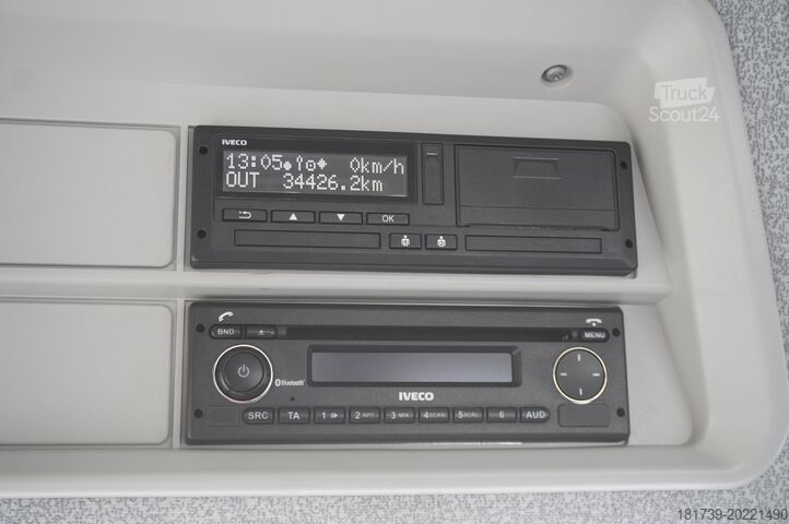 Plošina s jeřábem Iveco Stralis 310 / 34 tho km !!! / FASSI 4 t