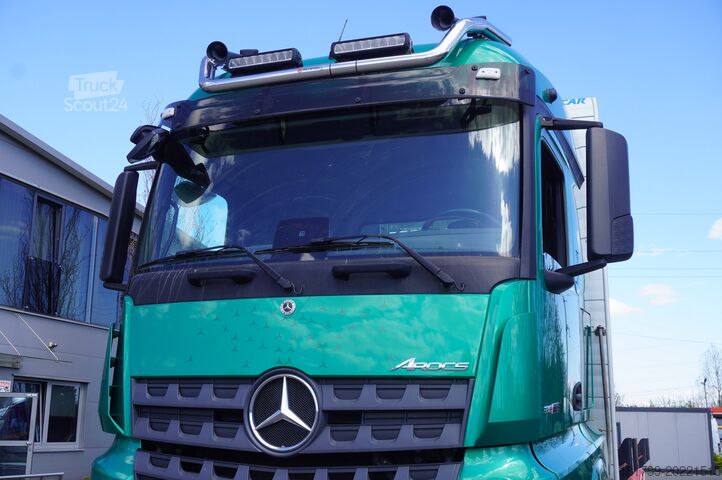 Plattform med stolper Mercedes-Benz Arocs 3563 8 × 4 / 630 HP /steered axle