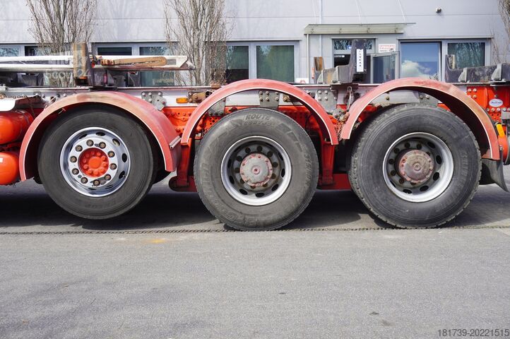 Plattform med stolper Mercedes-Benz Arocs 3563 8 × 4 / 630 HP /steered axle