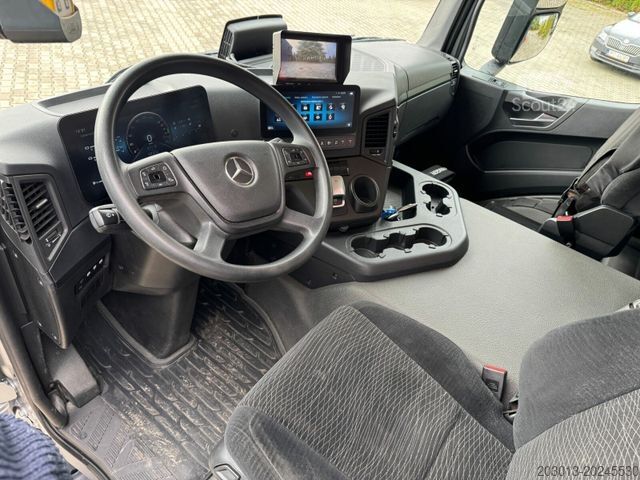 Gru montata su autocarro MERCEDES-BENZ ACTROS 2546 6x2 Abrollkip Kran Palfinger Q150Z95