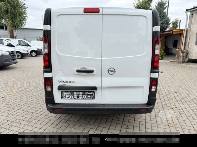 Furgoneta OPEL Vivaro