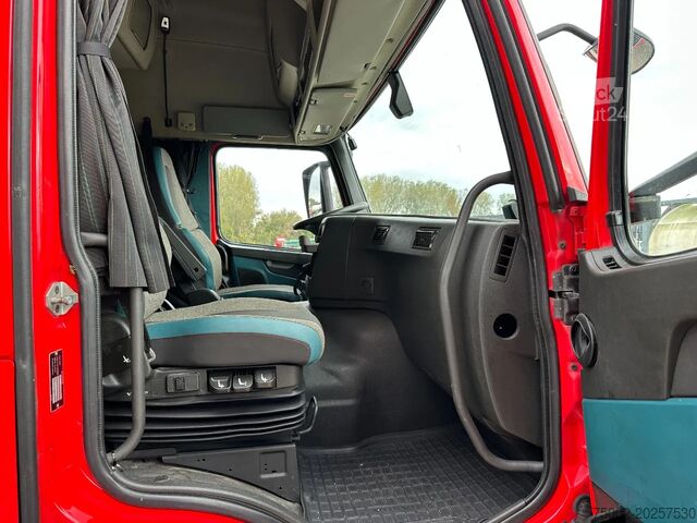 Gevaarlijke stoffen Volvo FM 460 Globetrotter, Night-Airco, ADR (FL, AT),...