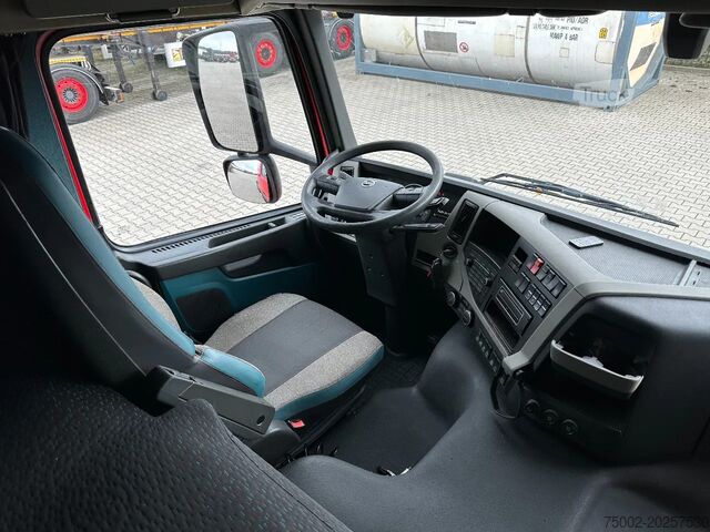 Gevaarlijke stoffen Volvo FM 460 Globetrotter, Night-Airco, ADR (FL, AT),...
