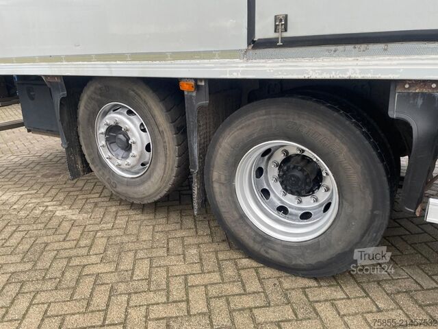 Transport frigorifique Renault Premium 450 Refrigerated Box / Euro 5 / 6x2 / 3...