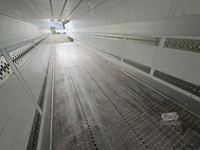 Transporte refrigerado/congelado Schmitz Cargobull N/A Carrier Vector 1550 D+E 250H 265B NL Traile...