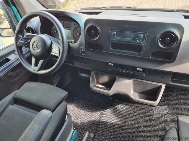 Plataforma de carga Mercedes-Benz Sprinter 516 CDI Open laadbak 4.26m GVW 5000kg ...