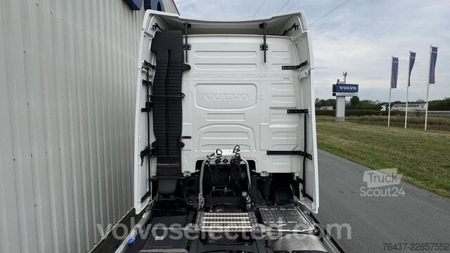 Standard-SZM Volvo FH Aero
